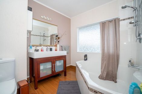 Photo of property in 31 Kentucky Way, Awapuni, Palmerston North, 4412