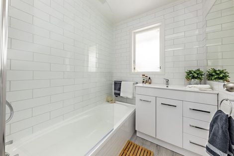 Photo of property in 19 Haddon Street, Mangere East, Auckland, 2024