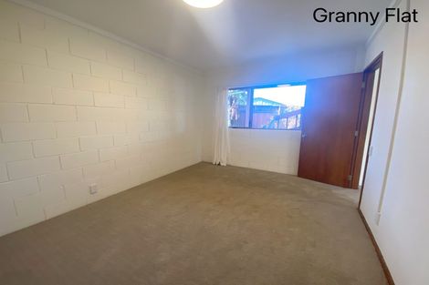 Photo of property in 237 Te Atatu Road, Te Atatu South, Auckland, 0610