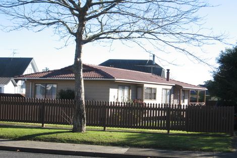 Photo of property in 107 Wattle Farm Road, Wattle Downs, Auckland, 2103