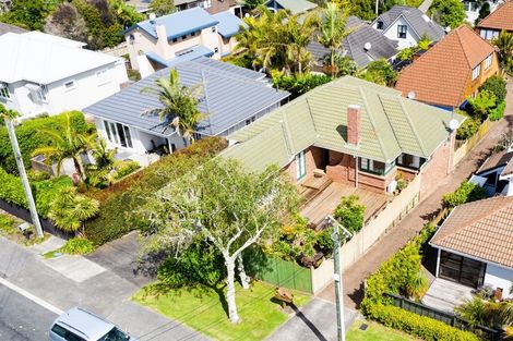 Photo of property in 33 Paunui Street, Saint Heliers, Auckland, 1071