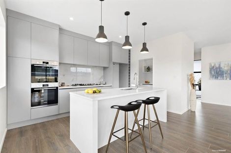 Photo of property in 20 Jeroboam Loop, Kumeu, 0810