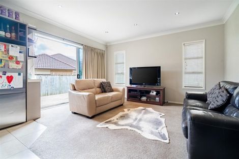 Photo of property in 11 Amapur Place, Flat Bush, Auckland, 2019