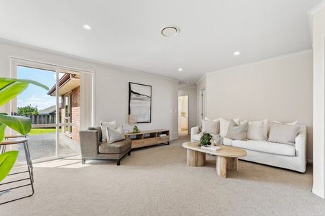 Photo of property in 44 Alec Craig Way, Gulf Harbour, Whangaparaoa, 0930