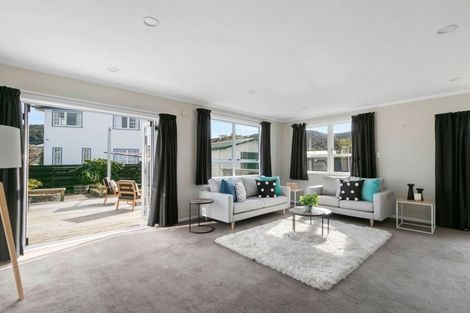 Photo of property in 7 Meremere Street, Wainuiomata, Lower Hutt, 5014