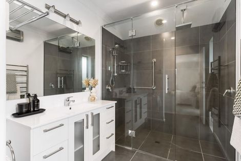 Photo of property in 17 Kilbride Gardens, Halswell, Christchurch, 8025