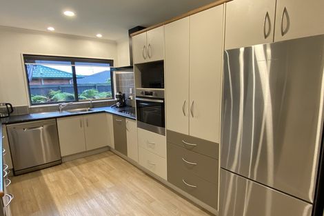 Photo of property in 7 Wroxton Place, Waiuku, 2123