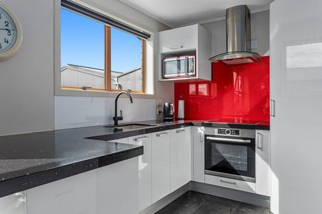 Photo of property in 11 Matipo Place, Edgecumbe, 3120