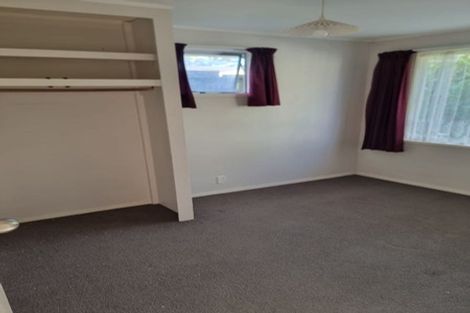 Photo of property in 1/19a Ribblesdale Road, Henderson, Auckland, 0612