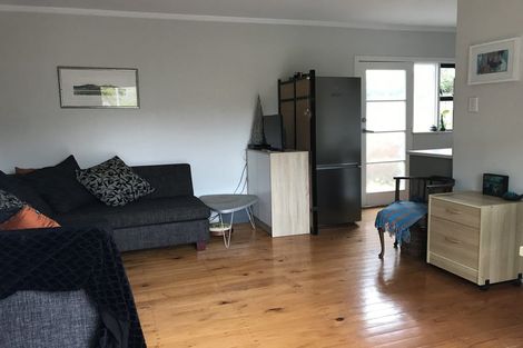 Photo of property in 2/25 Birchfield Road, Hauraki, Auckland, 0622