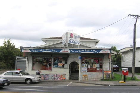 Photo of property in 458 West Coast Road, Glen Eden, Auckland, 0602