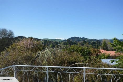 Photo of property in 2 Hikurangi Terrace, Taumarunui, 3920
