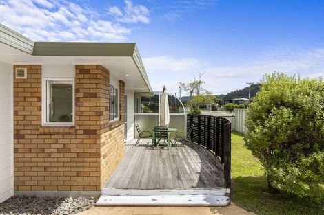 Photo of property in 423 Achilles Avenue, Whangamata, 3620