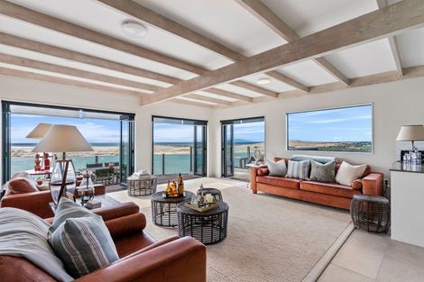 Photo of property in 73 Cheviot Street, Mangawhai Heads, Mangawhai, 0505