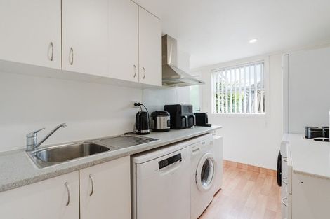 Photo of property in 30 Barrie Crescent, Silverdale, Hamilton, 3216