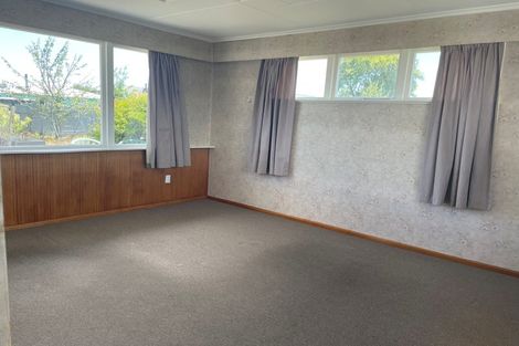 Photo of property in 11 Jones Place, Masterton, 5810