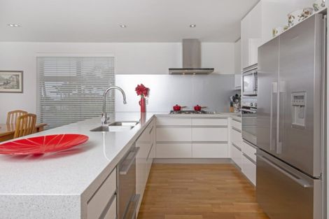 Photo of property in 38 Takutai Avenue, Bucklands Beach, Auckland, 2012