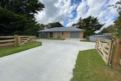 Photo of property in 571 Kelvin Grove Road, Kelvin Grove, Palmerston North, 4470