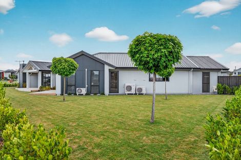 Photo of property in 6 Kamaka Street, Wharewaka, Taupo, 3330