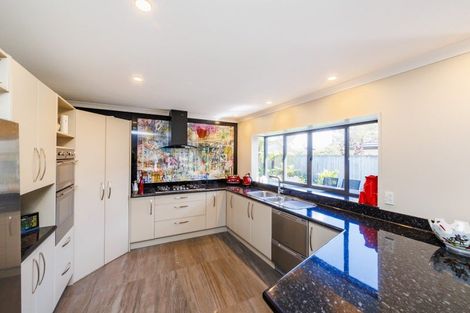 Photo of property in 2 Buttonwood Court, Milson, Palmerston North, 4414