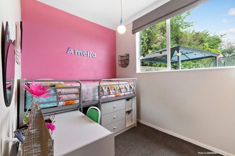 Photo of property in 4b Sarah Way, Crofton Downs, Wellington, 6035