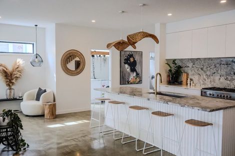 Photo of property in 490 Point Chevalier Road, Point Chevalier, Auckland, 1022