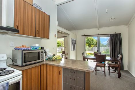 Photo of property in 35 Tania Crescent, Western Heights, Rotorua, 3015