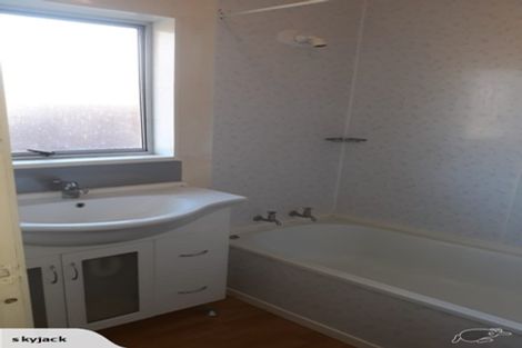 Photo of property in 39b Sikkim Crescent, Clover Park, Auckland, 2019