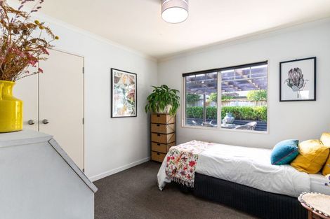 Photo of property in 3 Ursula Drive, Feilding, 4702