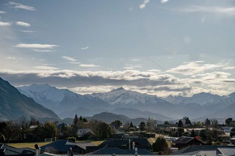 Photo of property in 9 Bob Lee Place, Wanaka, 9305