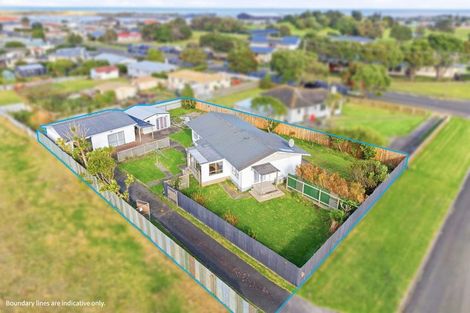 Photo of property in 34 Carson Street, Castlecliff, Whanganui, 4501