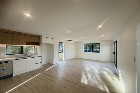 Photo of property in 51 Priestley Drive, Bucklands Beach, Auckland, 2014