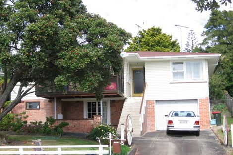 Photo of property in 16 Whittle Place, New Windsor, Auckland, 0600