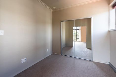 Photo of property in Atrium Towers, 9g/154 The Terrace, Wellington Central, Wellington, 6011