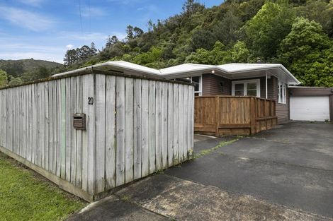 Photo of property in 20 Sunny Grove, Wainuiomata, Lower Hutt, 5014