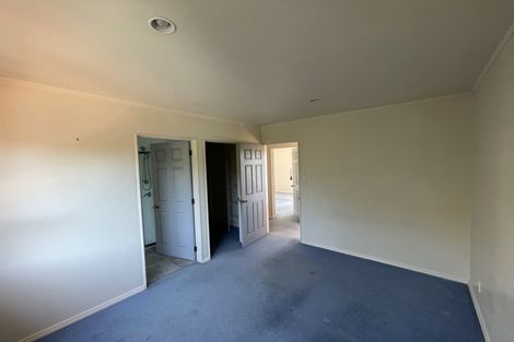 Photo of property in 45 Tenbless Court, Unsworth Heights, Auckland, 0632