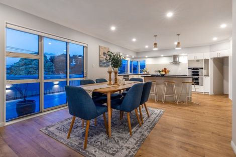 Photo of property in 6 Mahana Road, Paraparaumu Beach, Paraparaumu, 5032