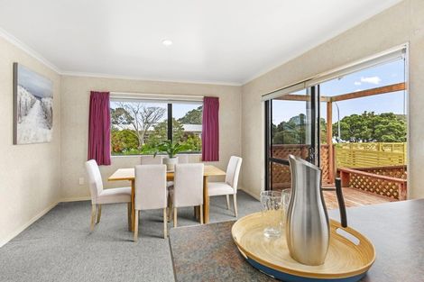 Photo of property in 23 James Street, Raglan, 3225