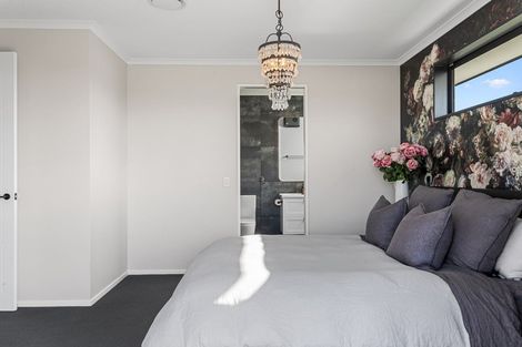 Photo of property in 48 Te Hurunui Drive, Pegasus, 7612