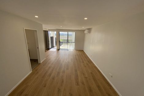 Photo of property in 15a Colin Chester Drive, Silverdale, 0932