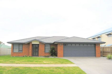 Photo of property in 7 Pipi Dune, Whitianga, 3510