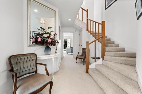 Photo of property in 158 Heta Road, Highlands Park, New Plymouth, 4312