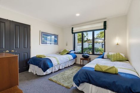 Photo of property in 15 Edward Payton Grove, Pukehangi, Rotorua, 3015