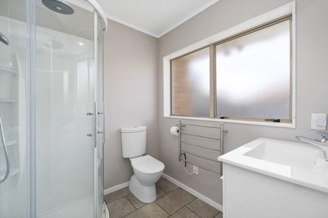 Photo of property in 100 Cedar Drive, Paraparaumu Beach, Paraparaumu, 5032