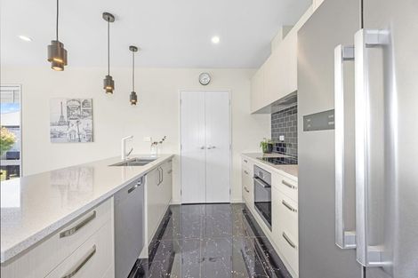 Photo of property in 112 Caulfield Avenue, Halswell, Christchurch, 8025