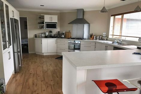 Photo of property in 49 Rolleston Drive, Rolleston, 7614