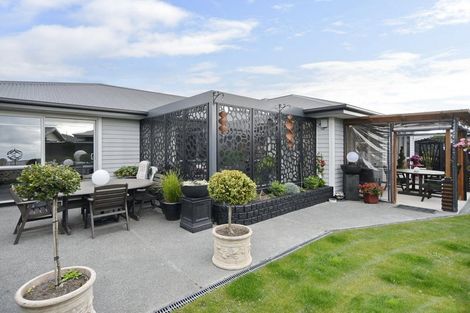 Photo of property in 33 Macphail Avenue, Rangiora, 7400