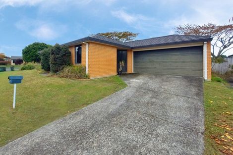 Photo of property in 25 Saxon Woods Drive, Rototuna North, Hamilton, 3210