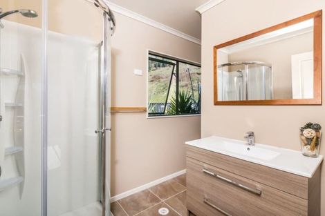 Photo of property in 266 Whangamata Road, Kinloch, Taupo, 3377