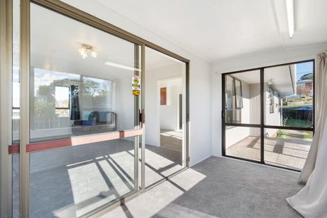 Photo of property in 43 Fisher Terrace, Te Kamo, Whangarei, 0112